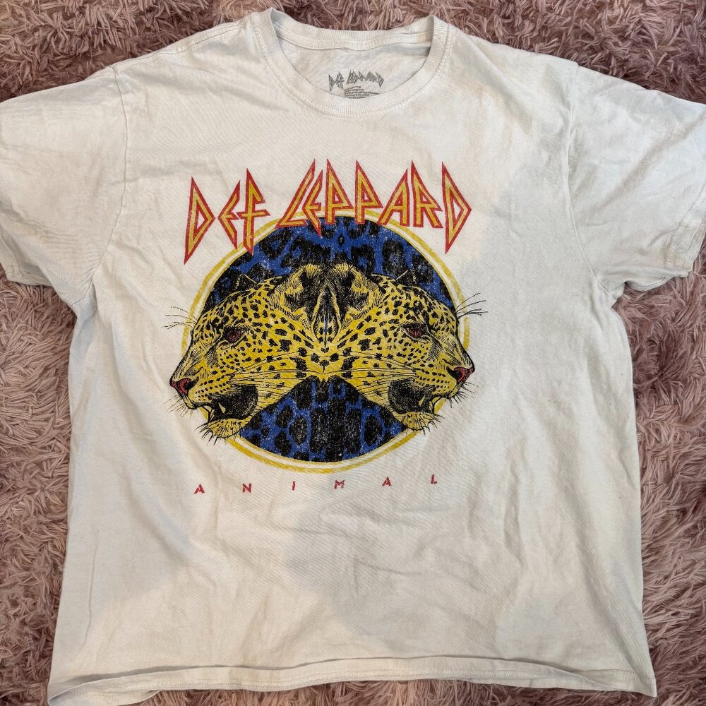 Def Leppard "Animal" White Graphic T-Shirt